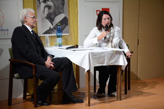 Poslankyně Miroslava Němcová byla jedním z hostů 17. ročníku setkání občanů Myšlenky TGM a současnost v kopřivnickém kulturním domě.
FOTO: DAVID MACHÁČEK