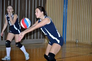 Kadetky si na domácí palubovce připsaly s hlučínským družstvem bilanci jedné výhry a jedné prohry a v tabulce MS přeboru jim patří pátá příčka.
FOTO: KRISTINA ČABLOVÁ