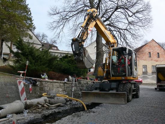 Rekonstrukce kanalizace ve Štramberku v lokalitě Kopec zkomplikuje na dva měsíce dopravu místním občanům.
FOTO: ILONA MAZALOVÁ