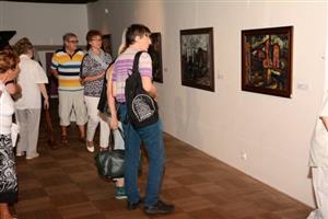 Výstava v novojičínském zámku nabízí kolekci obrazů Josefa Treuchela, která je průřezem jeho tvorbou od studentských let až do konce malířova života.
FOTO: DAVID MACHÁČEK