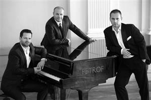 Kopřivnické publikum se v sobotu 10. října může těšit na koncert pop-operního tria La Gioia.
FOTO: ARCHIV