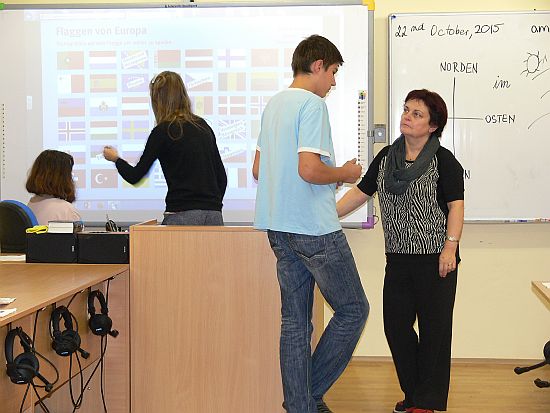 Během dne otevřených dveří na Základní škole Štramberk předváděli žáci zájemcům způsob práce v jednotlivých specializovaných učebnách.
FOTO: ILONA MAZALOVÁ
