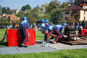 Družstvo starších žáků z Výškovic se ve Florián Cupu, který proběhl minulý týden v sobotu v Lubině, umístilo na 12. místě.
FOTO: DANA HOĎÁKOVÁ