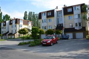 Bytové domy na ulici Pod Bílou horou jsou poslední, které město postavilo. Nyní jedná s nájemníky o podmínkách privatizace.
FOTO: DAVID MACHÁČEK