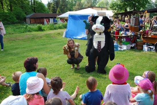 Maňáskové divadlo kocoura Kofíka bylo jedním z doprovodných programů sobotního festivalu Šostýnská Venuše.
FOTO: DANA HOĎÁKOVÁ