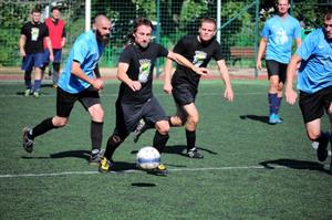 První dvě zářijové soboty zaplnili hřiště ZŠ dr. M. Horákové po prázdninové odmlce hráči kopřivnického přeboru v malém fotbale.
FOTO: KRISTINA ČABLOVÁ