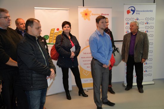 Minulý týden došlo k slavnostnímu otevření Senior Pointu na místní radnici. Ten bude k dispozici zatím jeden den v týdnu.
FOTO: DANA HOĎÁKOVÁ