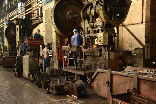 Společnost Tatra Metalurgie hodlá v dalším období masivně investovat jak ve svém kovárenském, tak slévárenském provozu.
FOTO: DAVID MACHÁČEK