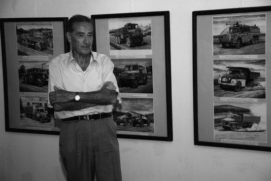 Dnes odpoledne zahájí v Muzeu na Fojtství výstavu rozsáhlé kolekce kreseb Karla Rosenkranze, jehož celoživotní vášní i inspirací jsou vozy značky Tatra.  
FOTO: DAVID MACHÁČEK