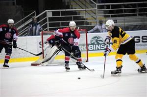 Zatímco ve středu kopřivničtí hokejisté před domácím publikem porazili Nový Jičín, v sobotu museli body přenechat Moravským Budějovicím.
FOTO: KRISTINA ČABLOVÁ