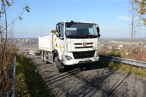 Značka Tatra má mezi Čechy stále dobrý zvuk. Dokladem toho je i vítězství ve dvou kategoriích letošního ročníku ankety Česká značka.
FOTO: DAVID MACHÁČEK