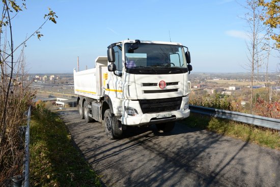 Značka Tatra má mezi Čechy stále dobrý zvuk. Dokladem toho je i vítězství ve dvou kategoriích letošního ročníku ankety Česká značka.
FOTO: DAVID MACHÁČEK
