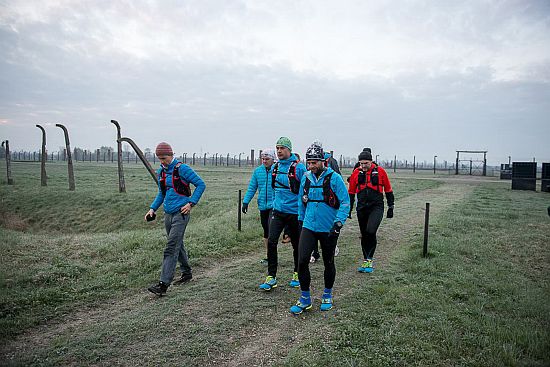 Součástí nabídky Expediční kamery bude i slovenský film Krok na hraně o skupině ultraběžců, kteří vyrazili po trase útěku vězňů z koncentračního tábora.
FOTO: ARCHIV
