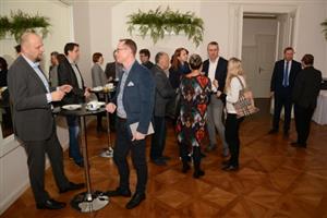 Na půdě rekonstruované Ringhofferovy vily proběhla neformální snídaně s místními podnikateli, při níž je vedení radnice informovalo o plánech města.
FOTO: DAVID MACHÁČEK