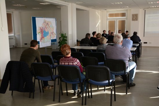 V pondělí proběhlo na radnici opakované veřejné projednání návrhu územního plánu města, na které přišli nejen majitelé nemovitostí, ale i zastupitelé.
FOTO: DAVID MACHÁČEK