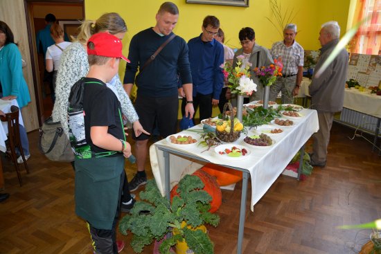 Součástí svatováclavské poutě v Lubině byla i tradiční zahrádkářská výstava, kterou si nenechalo ujít přes pět stovek lidí.
FOTO: DANA HOĎÁKOVÁ