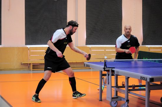 Vilém Randis (vlevo) a Ladislav Merenda získali ve čtyřhře bod, nakonec však divizní družstvo ASK Tatra Kopřivnice Orlové podlehlo.
FOTO: KRISTINA ČABLOVÁ