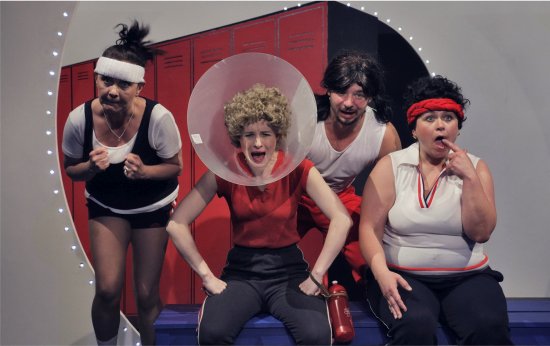 Královéhradečtí herci v čele s Pavlou Tomicovou zahájí novou sezonu divadelního předplatného uvedením satirické komedie Koule.
FOTO: KLICPEROVO DIVADLO