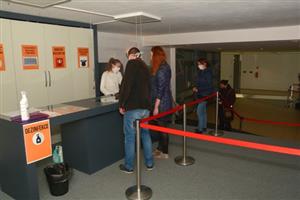 Za přísných hygienických opatření začalo 12. května promítat kopřivnické kino.
FOTO: DAVID MACHÁČEK