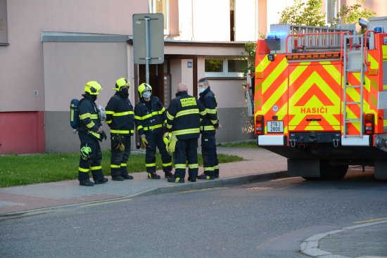 System.Linq.Enumerable+<TakeIterator>d__25`1[System.Char]