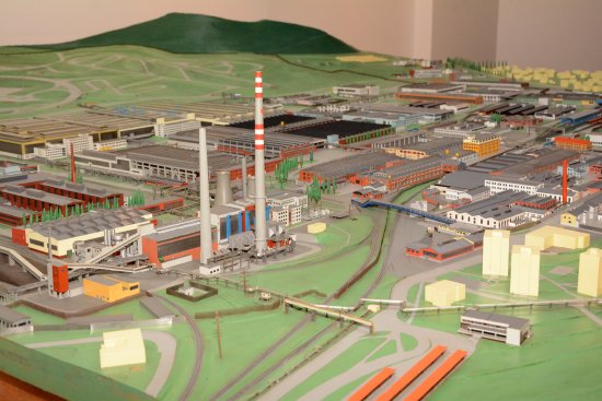 Model podniku Tatra tak, jak vypadal začátkem 90. let, je nově k vidění v technickém muzeu. Maketa byla dlouhá léta rozebrána a skrytá zrakům veřejnosti.
FOTO: D. MACHÁČEK