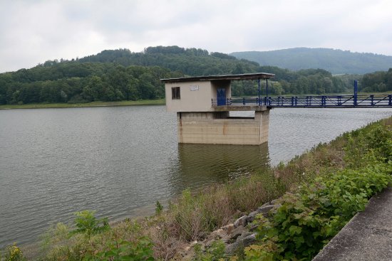 V červnu byla hladina zhruba o metr a půl níž než dnes. Dále ale příliš stoupat nebude.     
FOTO: DAVID MACHÁČEK