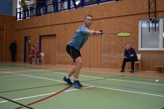 Kopřivnický badmintonista Martin Slíva se na celostátním turnaji dospělých neprosadil, ve dvouhře i čtyřhře vypadl již v prvním kole.
FOTO: ANNA VYŠEHRADSKÁ