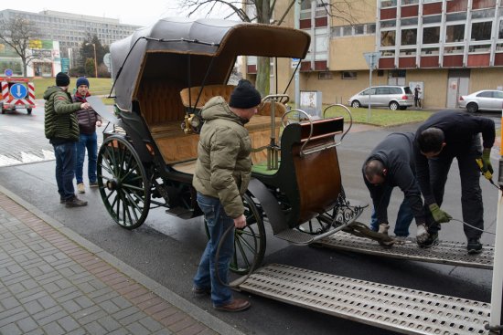 Několik exponátů ze sbírek zdejšího muzea včetně repliky Präsidenta hostovalo začátkem roku v Paříži.