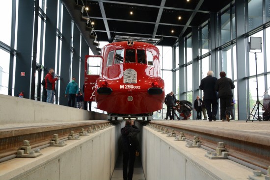 Nový depozitář umožní návštěvníkům prohlédnout si železniční unikát ze všech stran, dostanou se i pod podvozek.