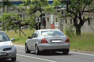 Radní schválili nákup nového stacionárního radaru. Osazeny technikou budou dvě ze tří stanovišť ve městě. Instalace radarů má zklidnit dopravu.
FOTO: DAVID MACHÁČEK