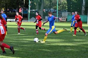 Zuzana Klečková byla jedinou skórující hráčkou družstva žen FC Kopřivnice v nedělním utkání proti Brušperku.
FOTO: KRISTINA ČABLOVÁ