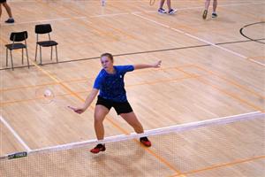 Petra Benišová, účastnice nedávného mistrovství Evropy U17, nastoupila za druholigový „A“ tým Kopřivnice ve dvouhrách i ve čtyřhrách.
FOTO: KRISTINA ČABLOVÁ