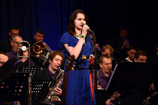 Big Blast! Band a Swingalia zahráli v Katolickém domě v neděli odpoledne na benefiční akci Swingem pro Ukrajinu bez nároku na honorář. Na konto Člověka v tísni byla v pondělí odeslána částka 41 361 korun.
FOTO: DAVID MACHÁČEK