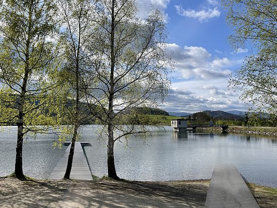 Vizualizace možné budoucí podoby mola, které by mělo usnadnit přístup do vody větřkovické přehradní nádrže.
REPRO: MĚSTO KOPŘIVNICE
