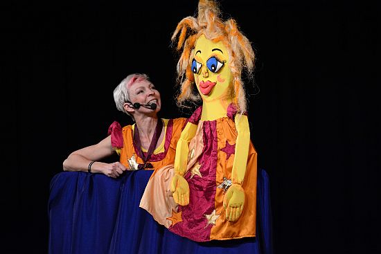 System.Linq.Enumerable+<TakeIterator>d__25`1[System.Char]