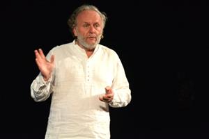 Novou sezonu v kulturním domě zahájilo v prvním zářijovém týdnu představení Čtyři dohody Jaroslava Duška.
FOTO: D. MACHÁČEK