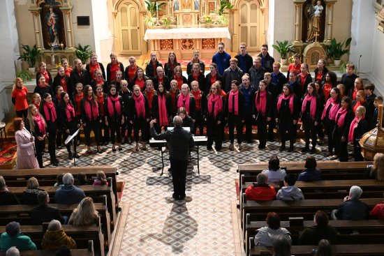 System.Linq.Enumerable+<TakeIterator>d__25`1[System.Char]