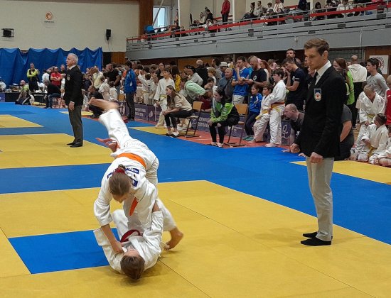 Štramberští judisté si z Velké ceny Ostravy přivezli čtyři medaile. Josefka Jalůvková (na snímku) ale skončila těsně pod stupni vítězů.
FOTO: JUDO ŠTRAMBERK