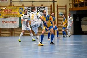 Futsalisté Jokeritu v tomto utkání jasně porazili Tornádo Nový Jičín. Nyní je na řadě čtvrtfinále play-off, a to se stejným soupeřem.
FOTO: MAREK HAVRAN
