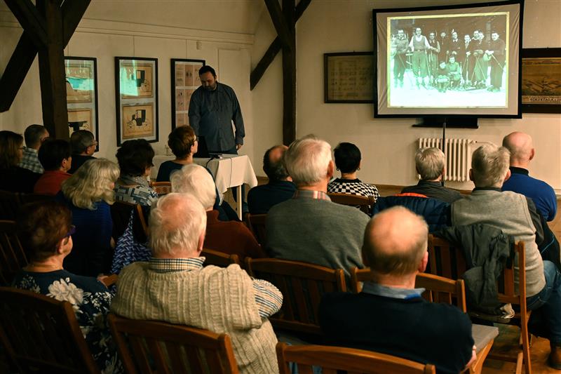 Ve středu 22. února proběhla v prostorách Muzea Fojtství přednáška připomínající 90. výročí založení místního Klubu českých turistů. FOTO: DAVID MACHÁČEK