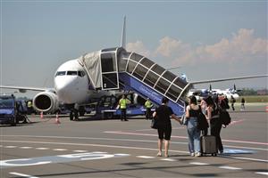 Minulý čtvrtek odletěli první cestující z mošnovského letiště na řecký ostrov Thassos. V průběhu dalších týdnů a měsíců mají přibýt další destinace FOTO: DAVID MACHÁČEK