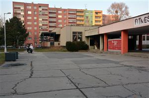 Část veřejného prostoru na sídlišti Sever, jeho nová podoba je předmětem vyhlášené soutěže. Realizace vítězného návrhu se má vejít do limitu 25 milionů korun bez DPH.