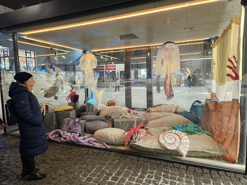 Burianův podmořský pokojíček bude ve výstavním pavilonu v centru Kopřivnice k vidění ještě do konce měsíce