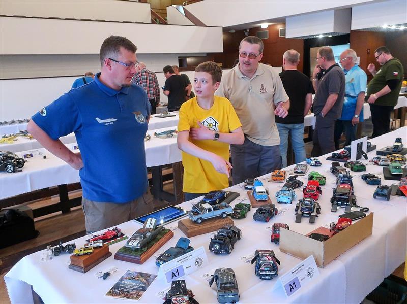 Na Beskyd Model Kit Show byly k vidění nejen soutěžní modely, ale také nesoutěžní expozice zúčastněných modelářských klubů.