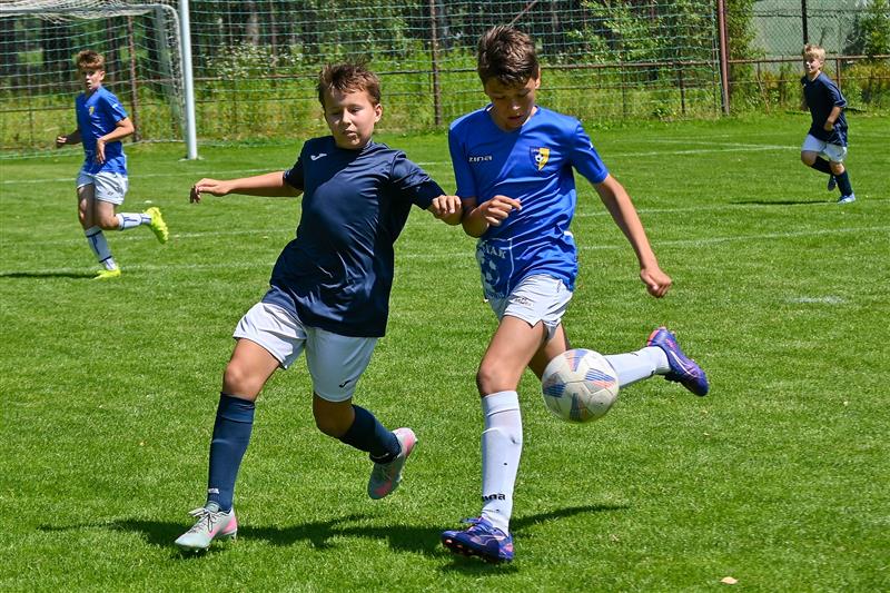 Pomyslný ‘domácí’ tým Lubiny (světle modré dresy) na Memoriálu Václava Migase vybojoval sedm bodů v pěti zápasech a skončil třetí