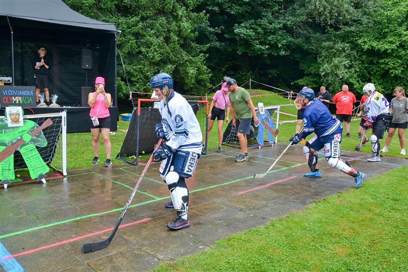 Hokej byl jednou z pěti připravených disciplín Vlčovjanské olympiády, kterou pořadatelé připravili v rámci oslav pětiletého výročí založení spolku Vlčovjan.