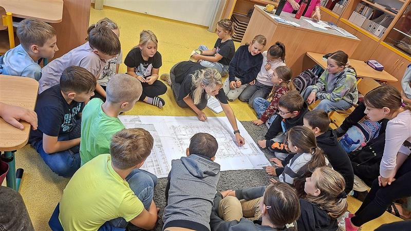 Během speciálního vzdělávacího programu mohli žáci ZŠ Lubina poznat některá specifika práce architektů