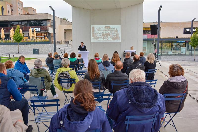 U příležitosti spuštění nové projekce ve výstavním pavilonu se v pátek 26. září uskutečnil program určený především zájemcům o místní historii.