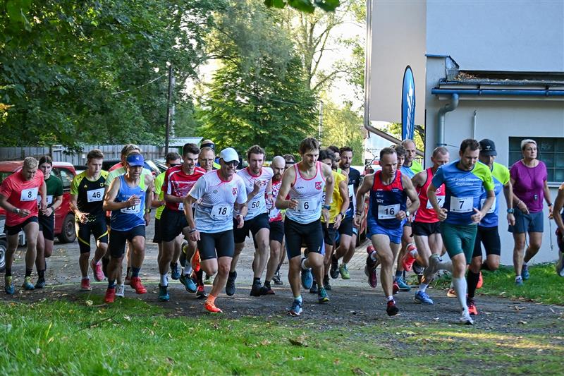 Mezi regionálními běžci oblíbený seriál LBL začíná tradičně v Mořkově, novinkami sezony jsou závody ve Vysoké u Val. Meziříčí a v Rožnově p. R.