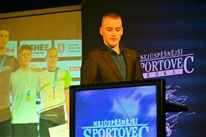 Na ‘okresním’ sportovci roku nemohli chybět sportovci z Kopřivnice, úplně na závěr galavečera byl vyhlášen absolutním vítězem plavec SK Kopřivnice Jiří Zátopek.